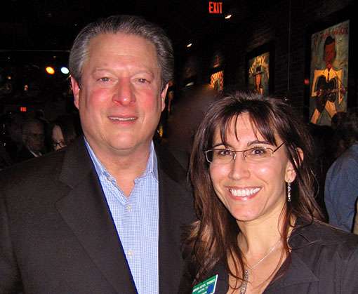 Maura Thomas with Former Vice President Al Gore at The Climate Project Maura Thomas with Former Vice President Al Gore at The Climate Project