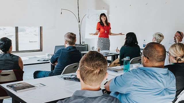 MauraThomas2018EditsR1-111-web Maura Thomas team productivity training